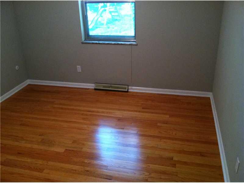 8924 Briarclift Road Indianapolis, IN 46256 - Photo 15 of 18 Gallery Image 15