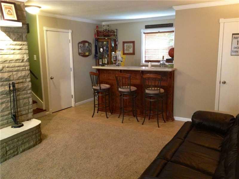 8924 Briarclift Road Indianapolis, IN 46256 - Photo 9 of 18 Gallery Image 9
