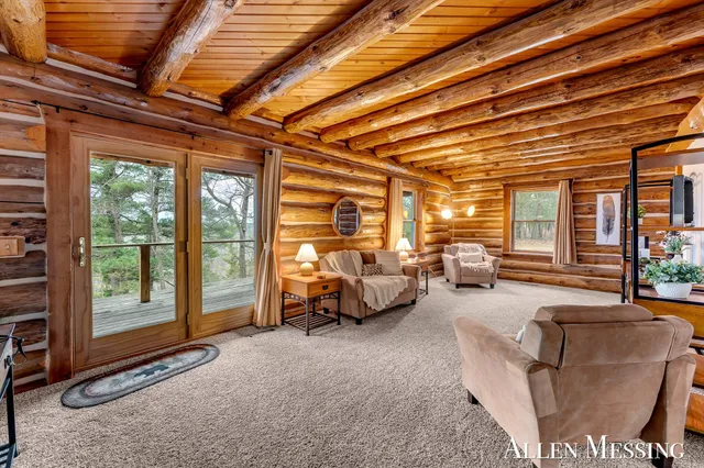 $549,900 | 3990 Croton Drive, Newaygo, MI 49337