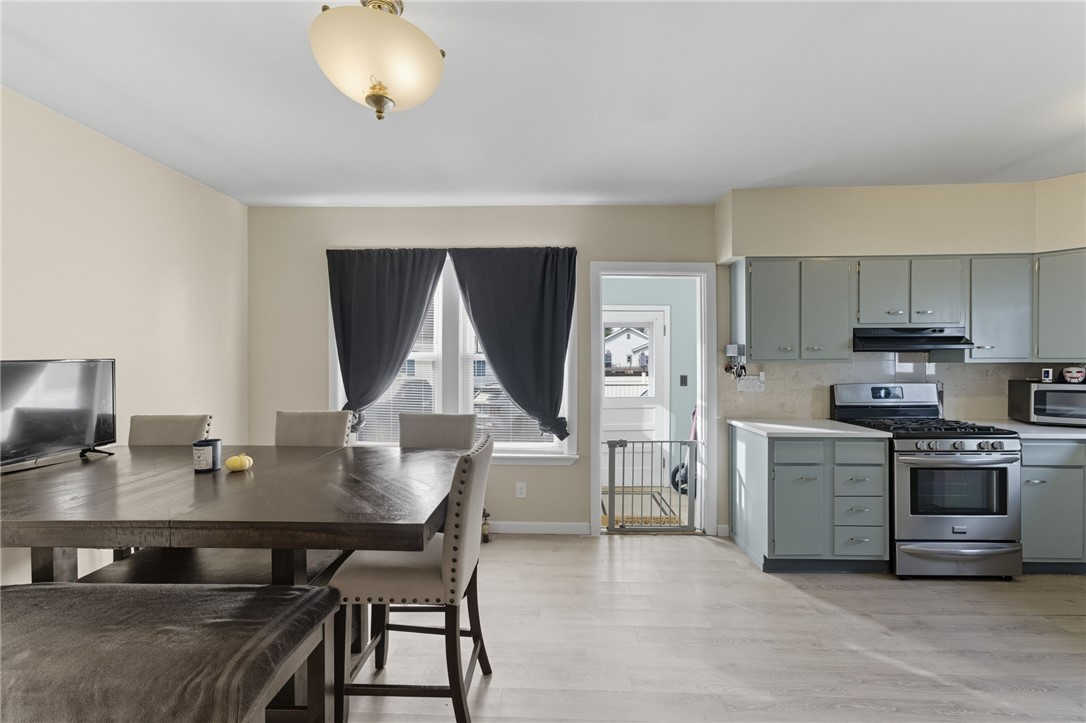 26 Blackburn Street Pawtucket, RI 02861 - Photo 17 of 31