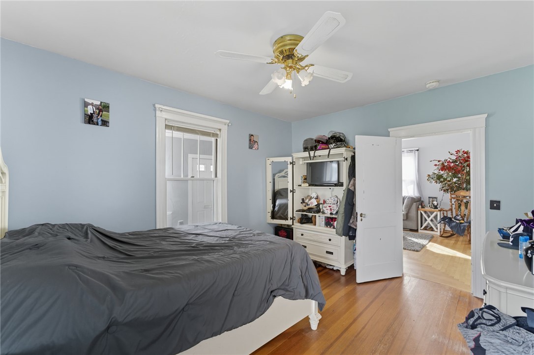 26 Blackburn Street Pawtucket, RI 02861 - Photo 20 of 31