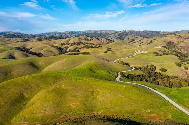 $699,000 | 5167 Canada Road, Gilroy, CA 95020