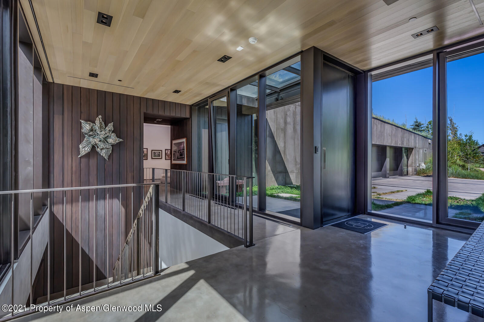 276 Coach Road Aspen, CO 81611 - Photo 24 of 68 24-Entryway