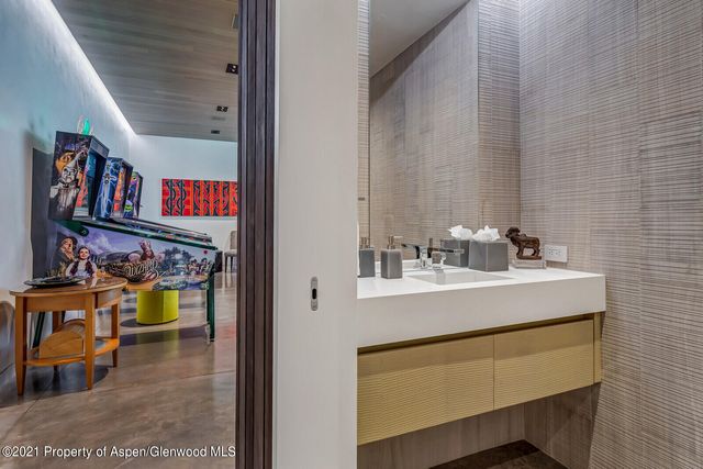 $35,500,000 | 276 Coach Road, Aspen, CO 81611