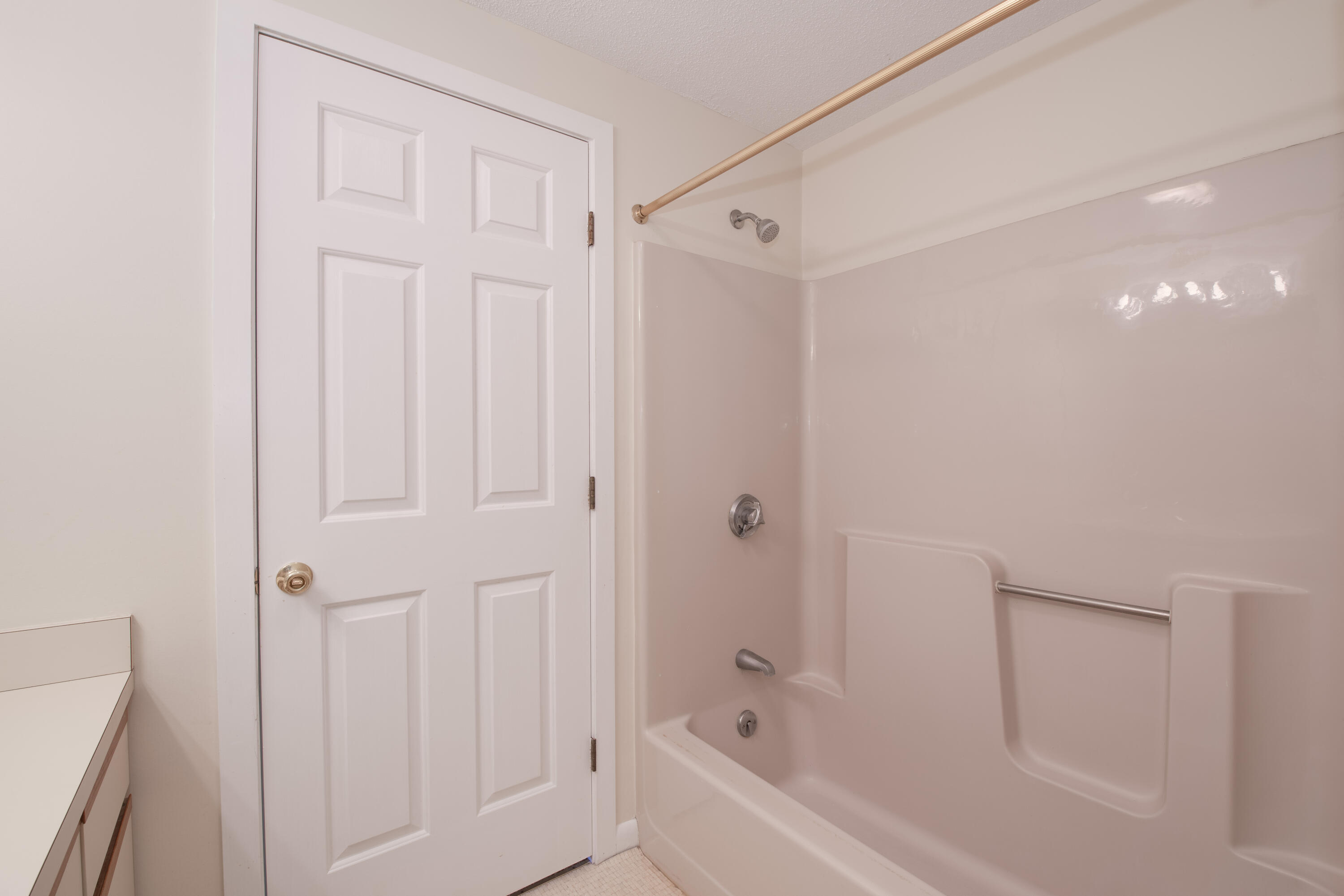 129 Shellback Way, Unit T Mashpee, MA 02649 - Photo 21 of 29 129T Shellback-39