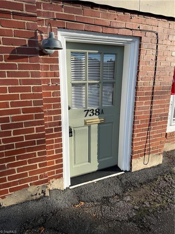 738 Summit Street, Unit A Winston-Salem, NC 27101 - Photo 2 of 9