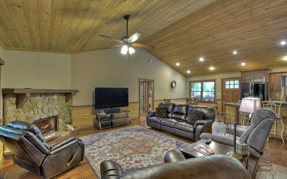 24 Jared Road Blue Ridge, GA 30513 - Photo 4 of 44 Additional View