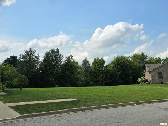 $26,000 | Lot 15 Parkview Drive, Eureka, IL 61530