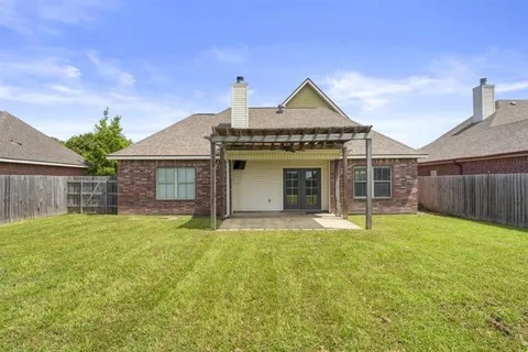 $299,000 | 1377 South Dietrich Loop, Lake Charles, LA 70605