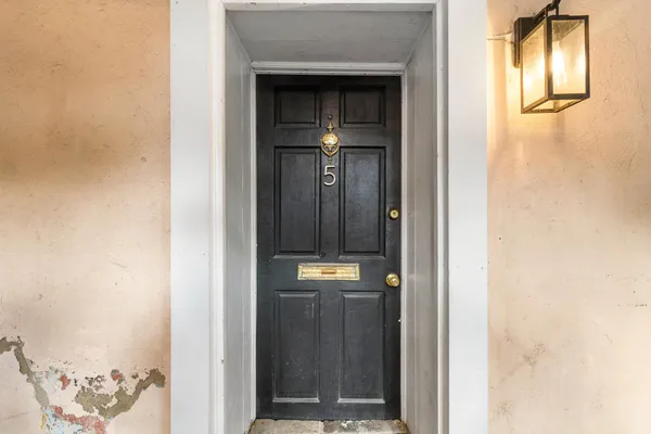 $2,600 | 128 Wentworth Street, Unit 5, Charleston, SC 29401