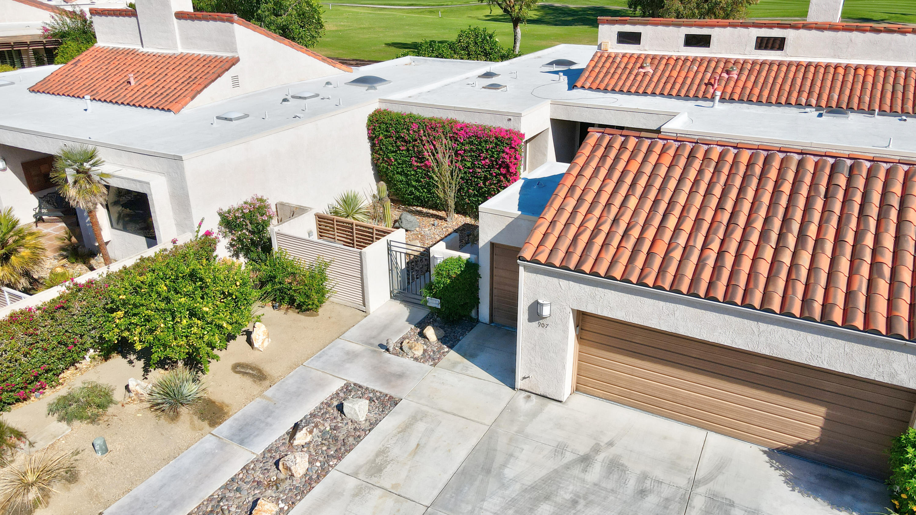 907 Inverness Drive Rancho Mirage, CA 92270 - Photo 2 of 45 33_907_Inverness_Drone1_mls