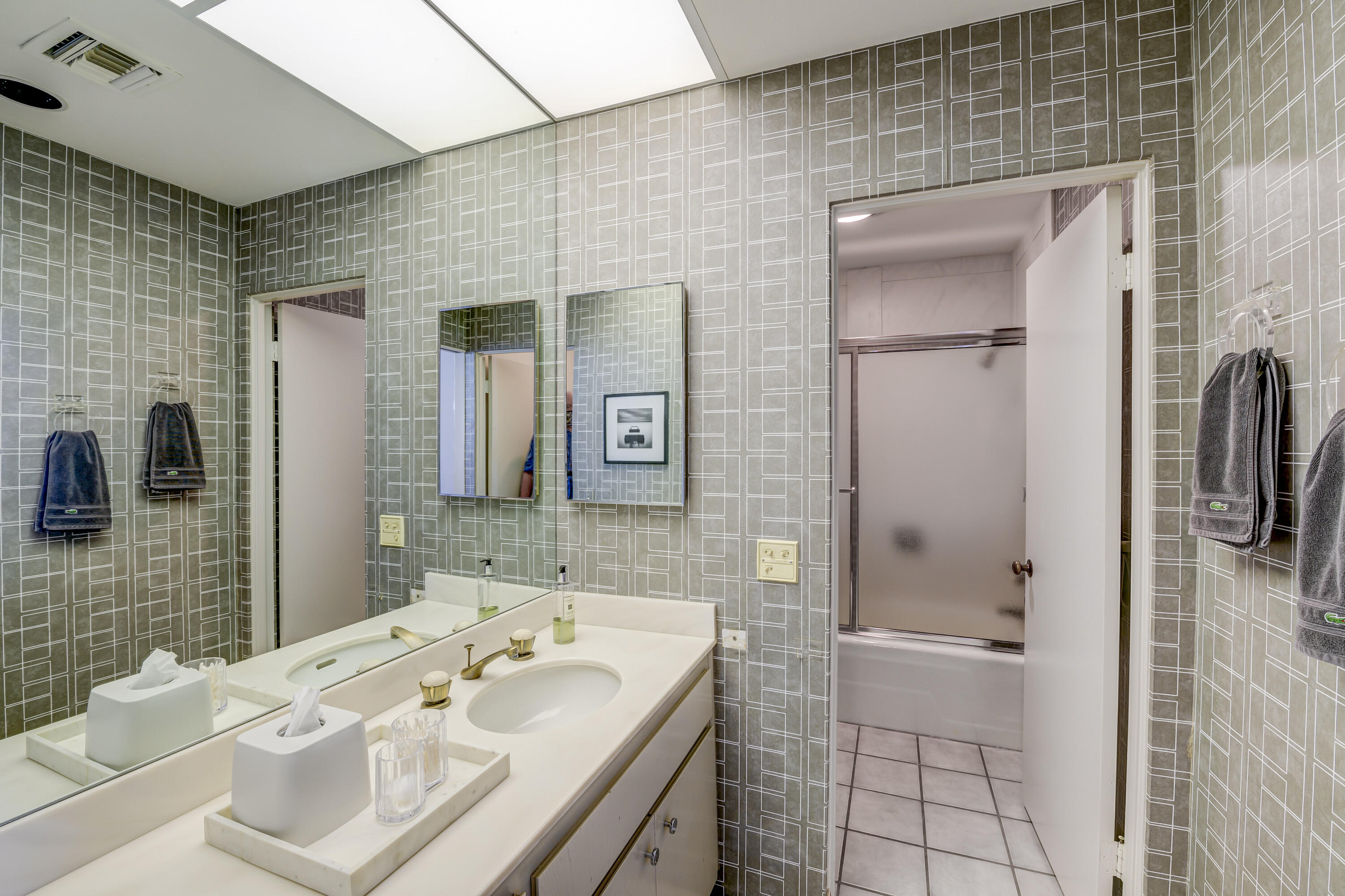907 Inverness Drive Rancho Mirage, CA 92270 - Photo 21 of 45 23_907_Inverness23_mls