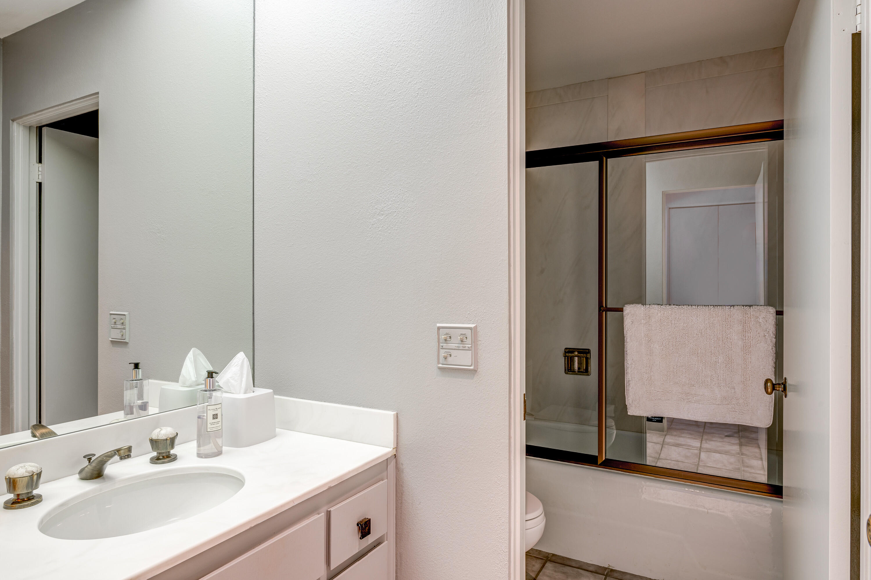 907 Inverness Drive Rancho Mirage, CA 92270 - Photo 24 of 45 26_907_Inverness26_mls