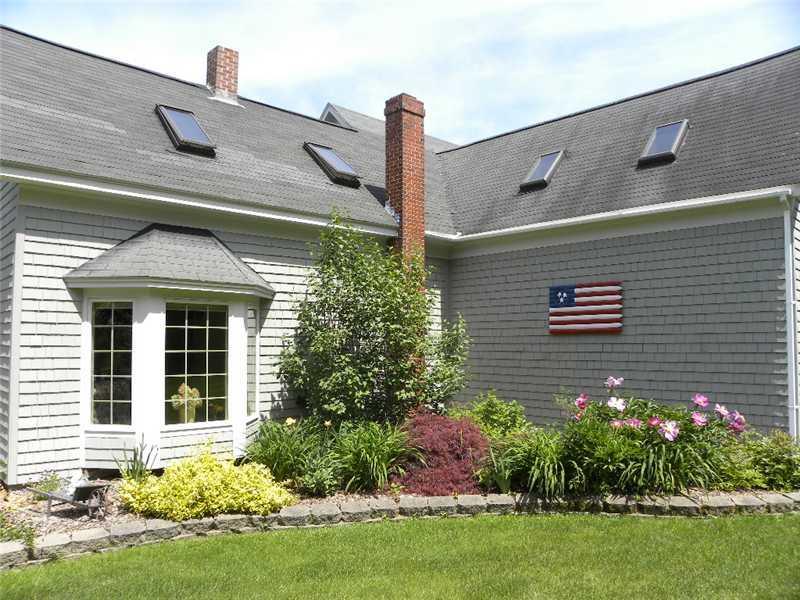 105 Hogan Road Lewiston, ME 04240 - Photo 24 of 25 Exterior Side View.