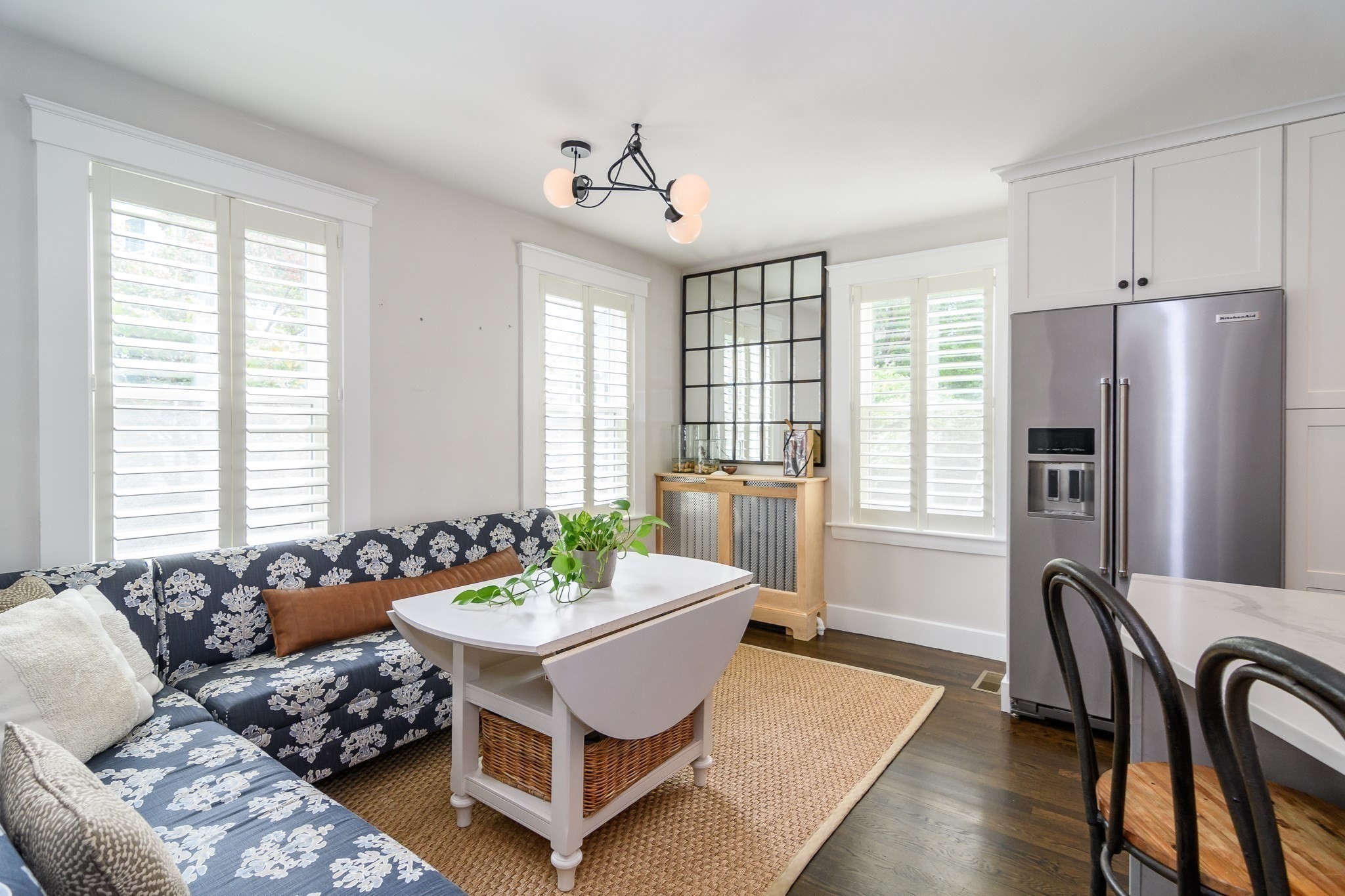 56 Curve Street Wellesley, MA 02482 - Photo 2 of 17 Gallery Image 2