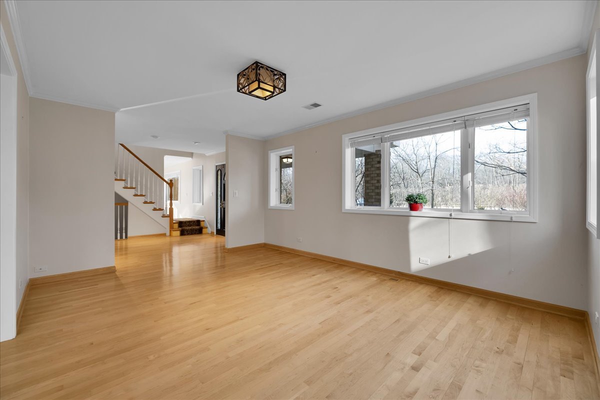 603 Harms Road Glenview, IL 60025 - Photo 4 of 55 Gallery Image 4