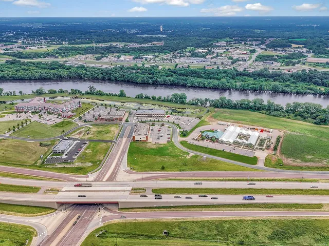 $995,000 | Xxx 90th Street Northeast, Otsego, MN 55330