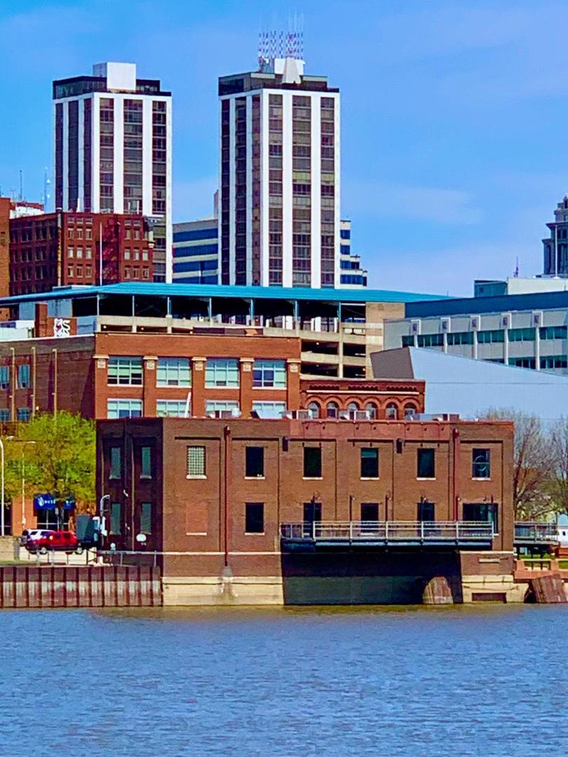 330 Southwest Water Street Peoria, IL 61602 - Photo 8 of 17