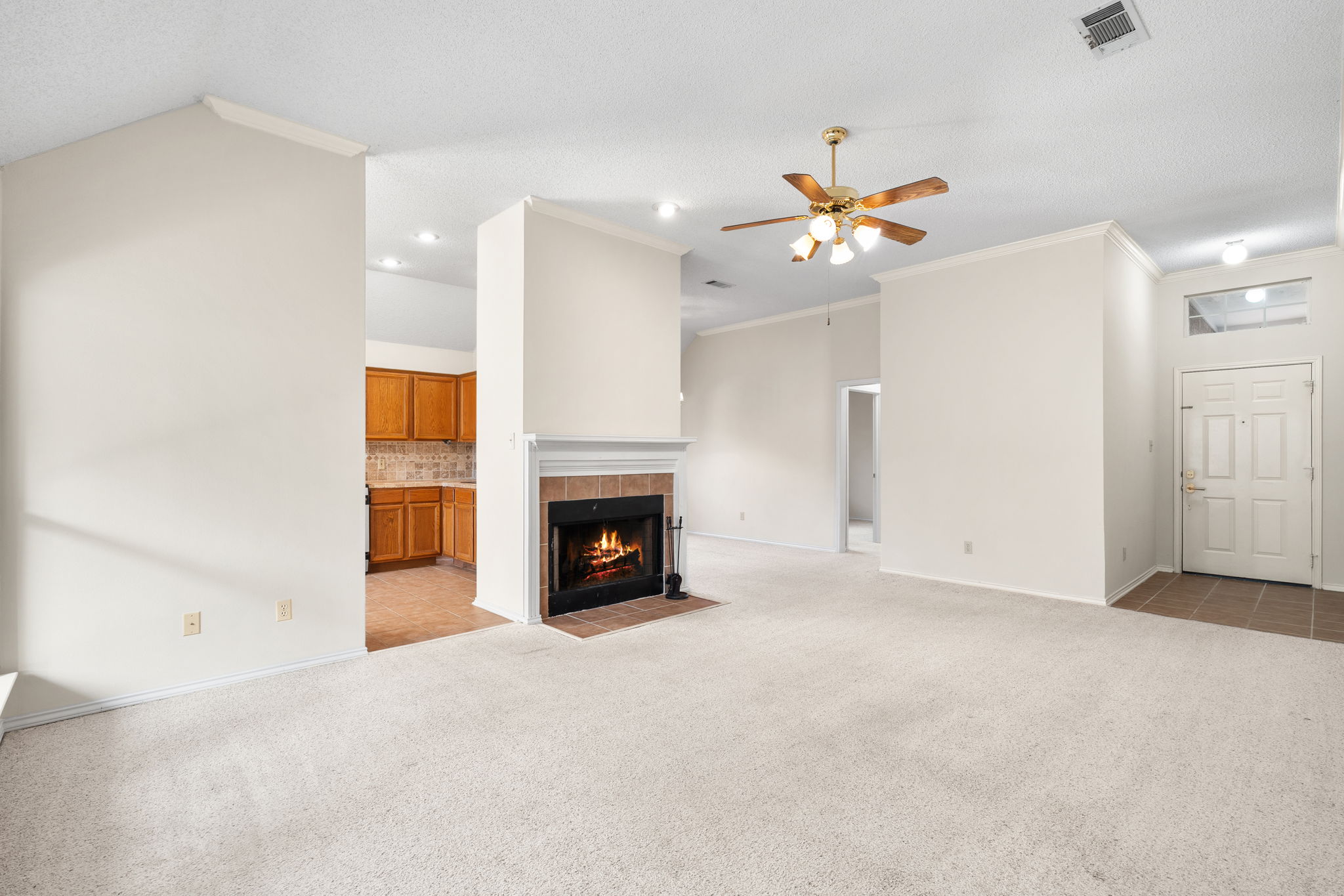 2802 Alexander Drive Leander, TX 78641 - Photo 5 of 29