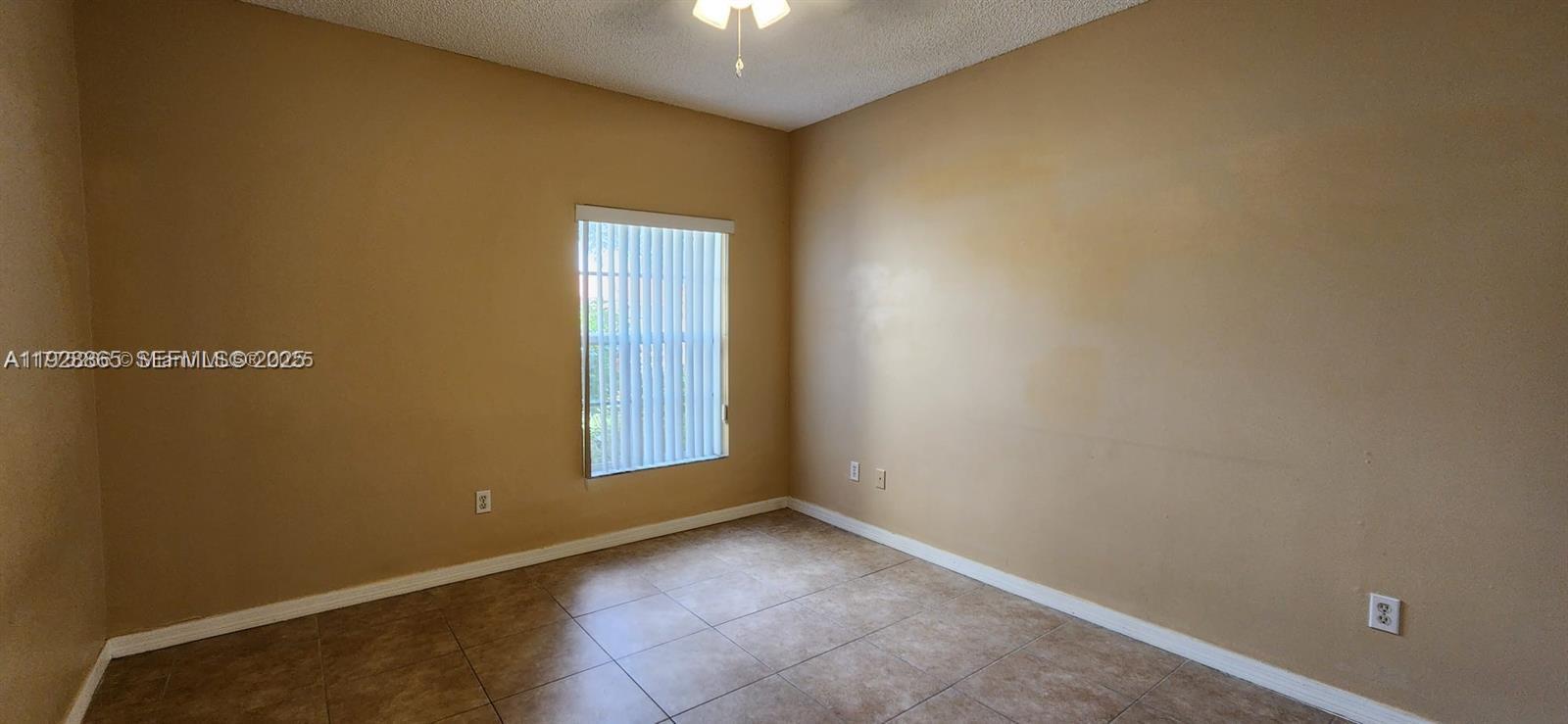 10312 Fox Trail Road South, Unit 1004 Royal Palm Beach, FL 33411 - Photo 9 of 13