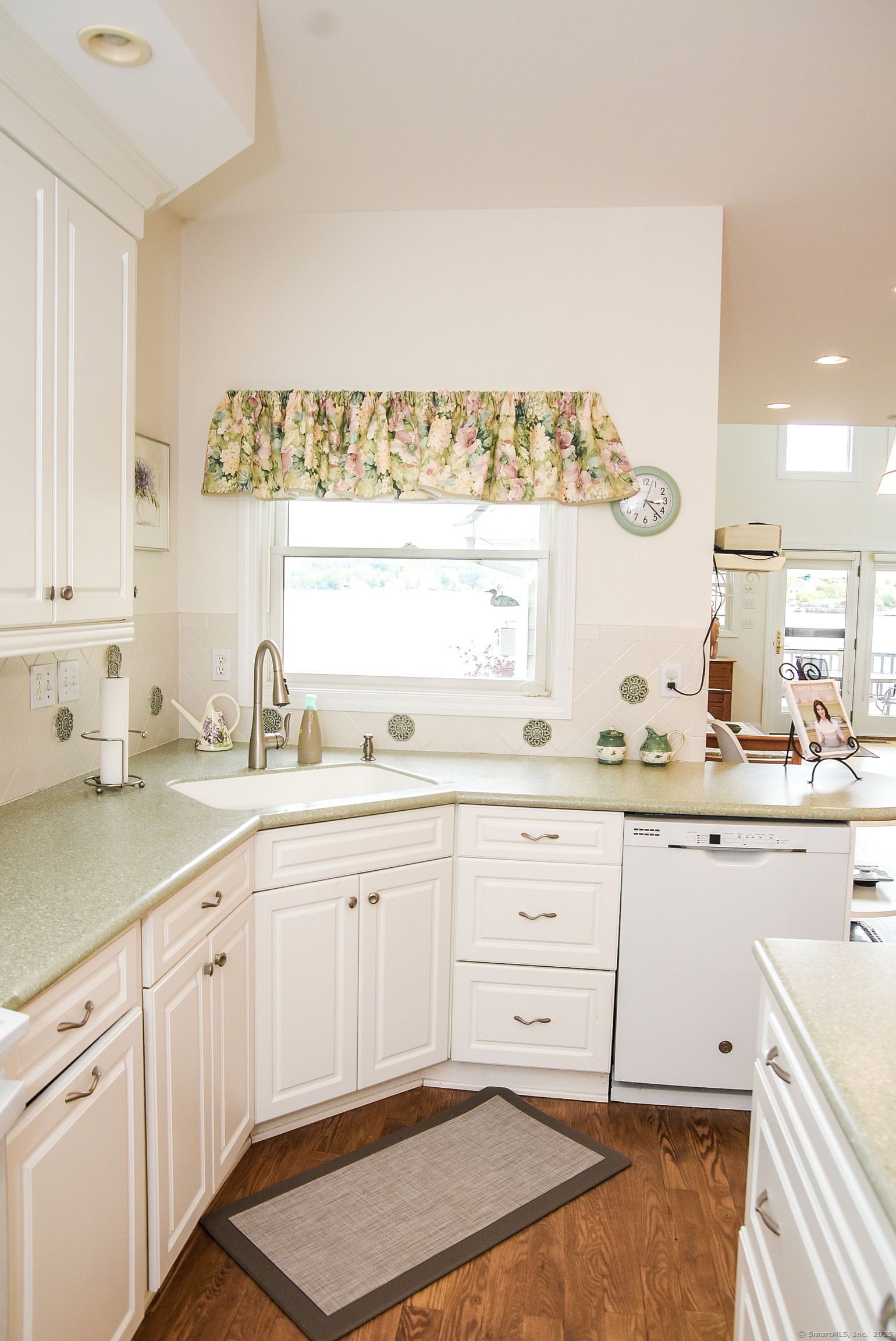 12 Westover Lane Morris, CT 06763 - Photo 20 of 38