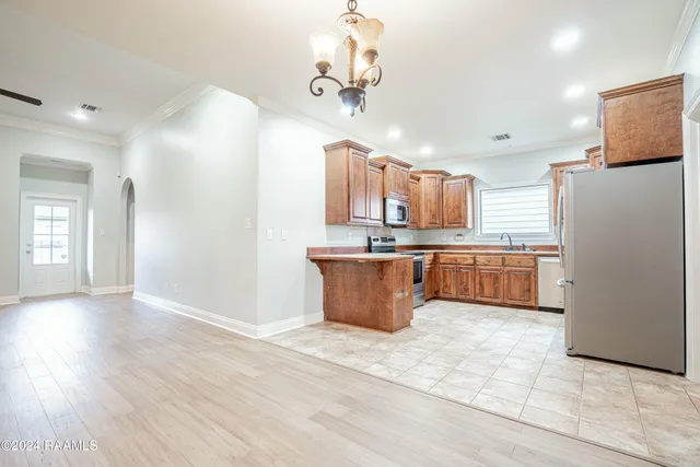 $1,800 | 101 Tara Oak Drive, Carencro, LA 70520
