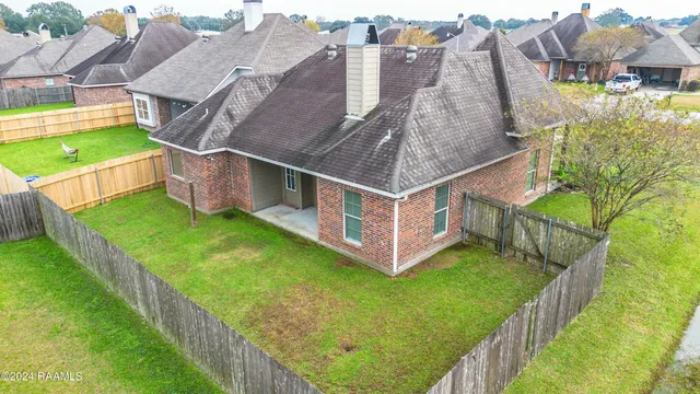 $1,800 | 101 Tara Oak Drive, Carencro, LA 70520