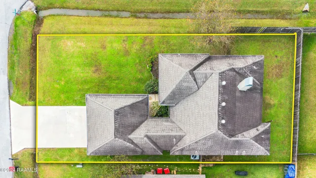 $1,800 | 101 Tara Oak Drive, Carencro, LA 70520