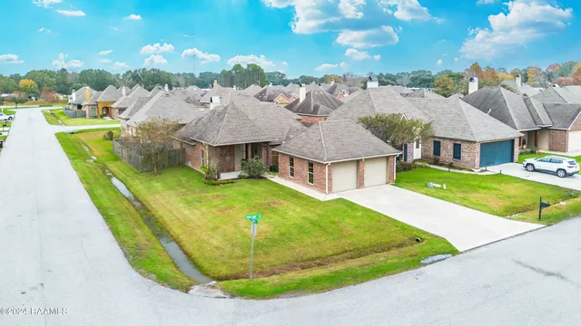 $1,800 | 101 Tara Oak Drive, Carencro, LA 70520