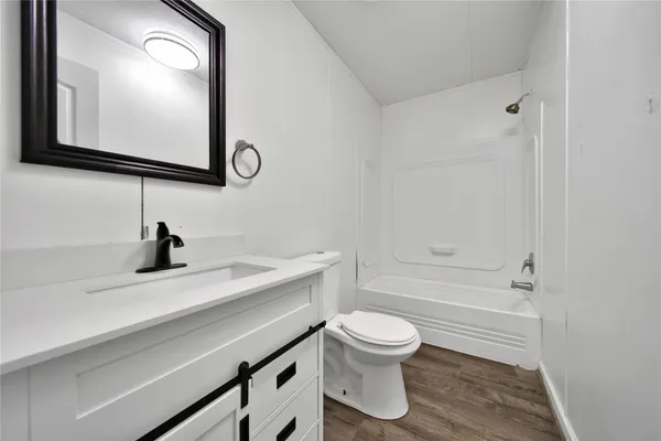 $1,950 | 22 Pine Street, New Waverly, TX 77358