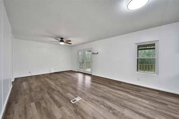 $1,950 | 22 Pine Street, New Waverly, TX 77358