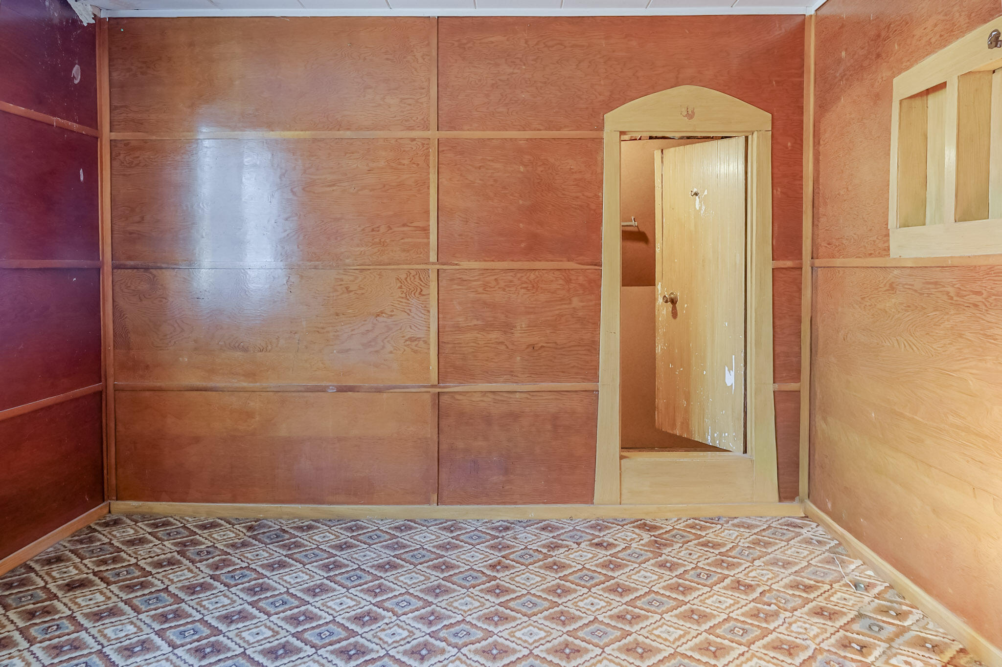 6665 Old Porter Road Portage, IN 46368 - Photo 14 of 20 a bathroom with a shower