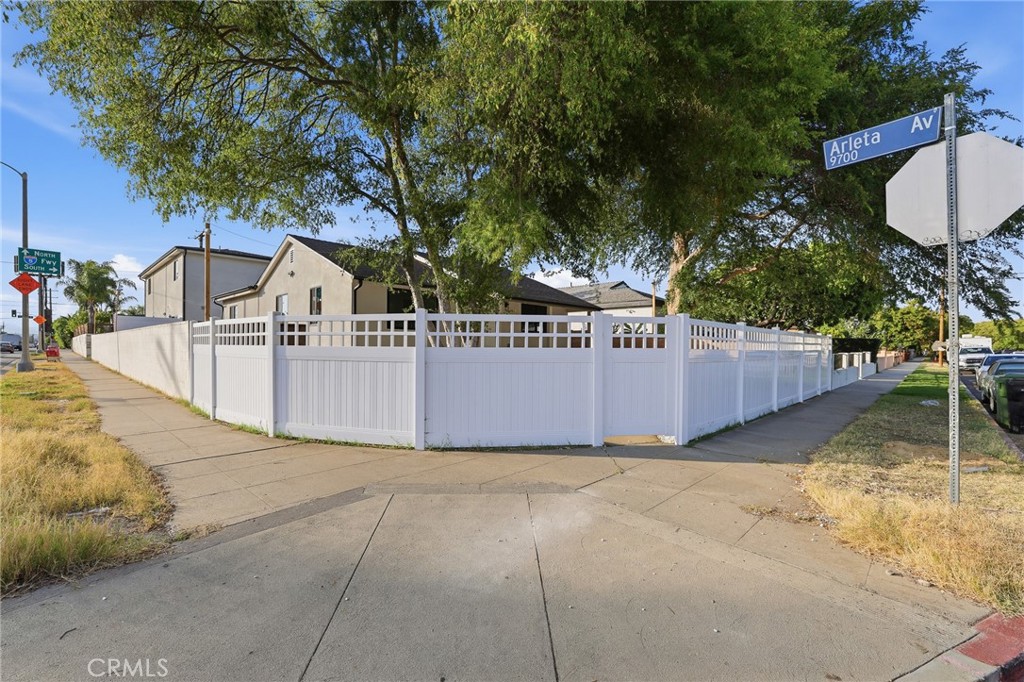 13689 Garber Street Arleta, CA 91331 - Photo 2 of 26