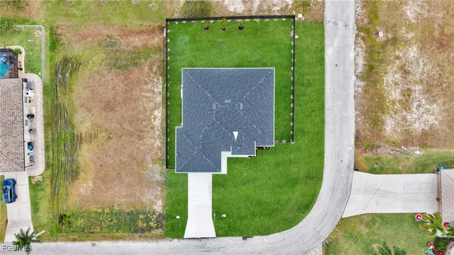 $439,900 | 910 Northwest 36th Place, Cape Coral, FL 33993