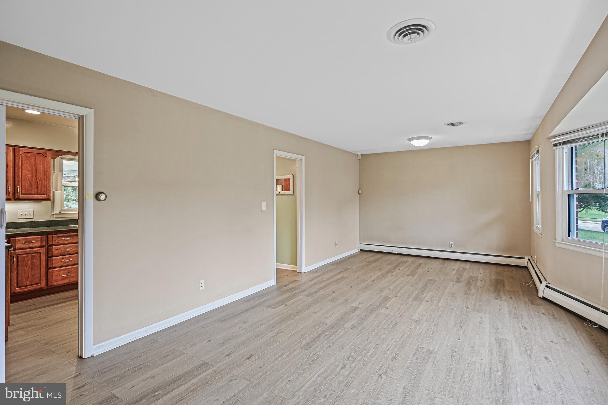 919 Shelley Road Towson, MD 21286 - Photo 2 of 34 Gallery Image 2