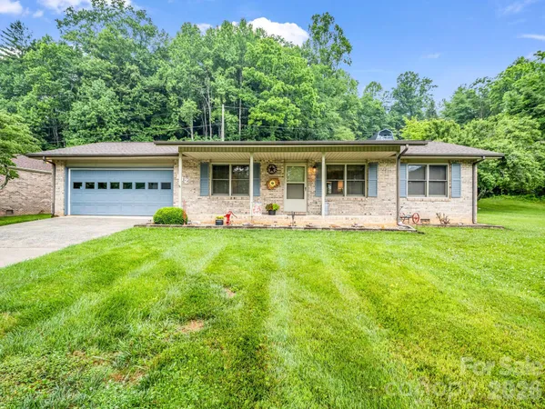 $375,000 | 182 Resada Drive, Brevard, NC 28712