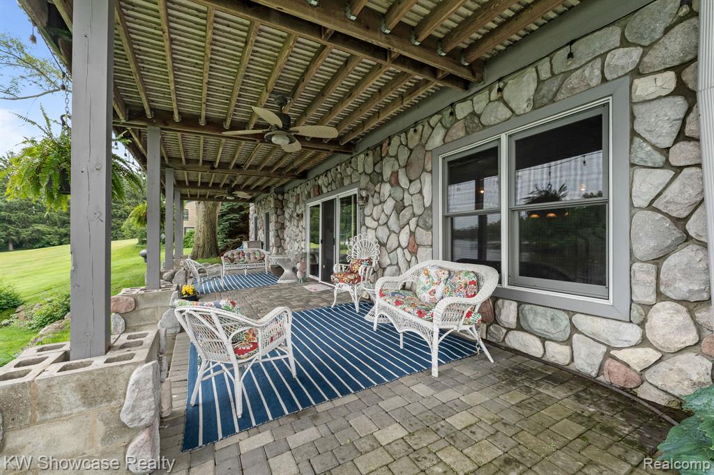 6476 Andersonville Road Waterford, MI 48346 - Photo 9 of 55