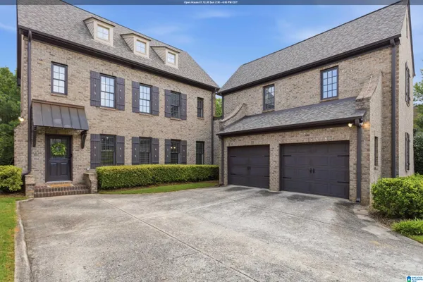 $649,900 | 2081 Greenside Way, Hoover, AL 35226