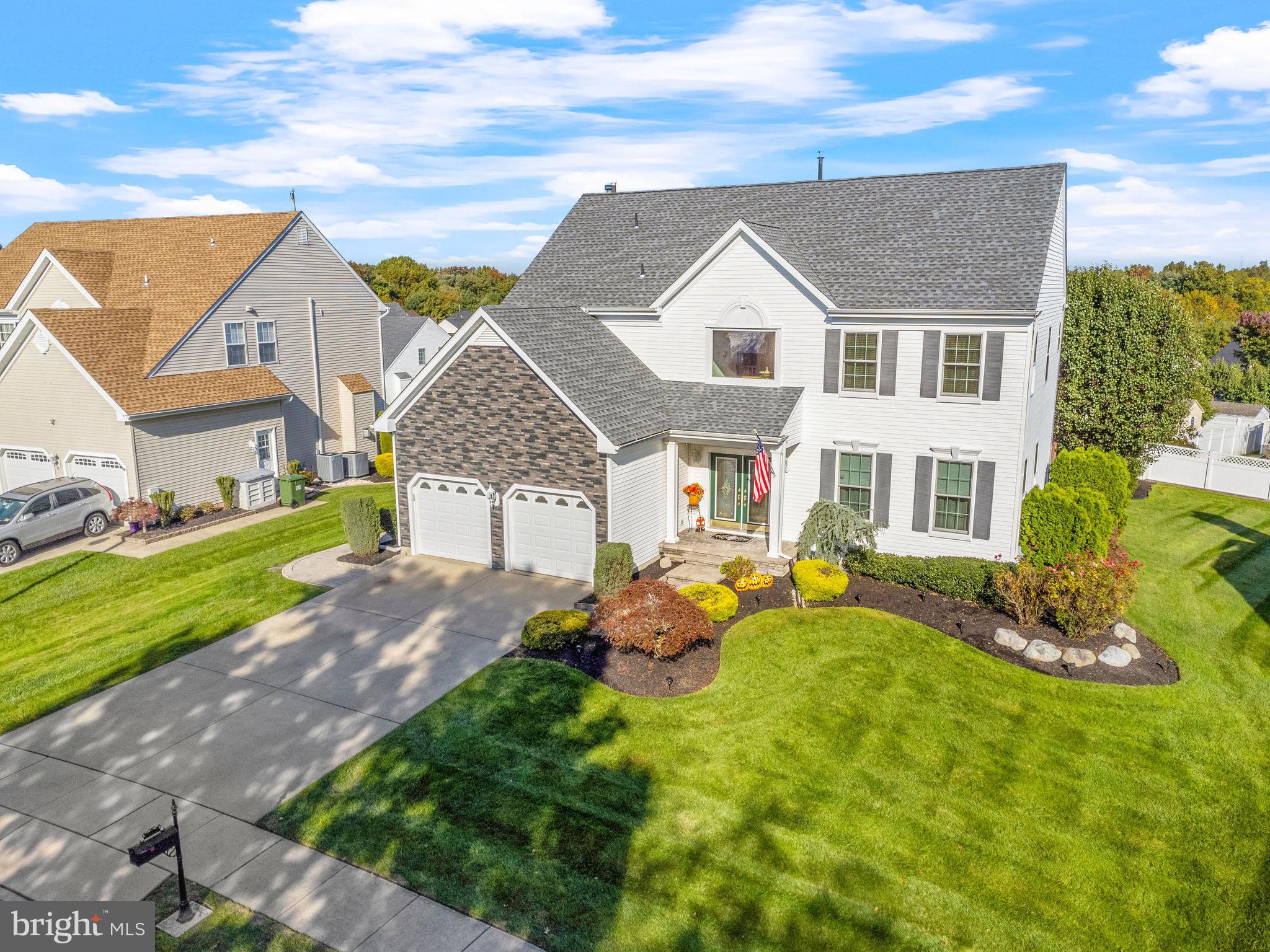 13 Lambourn Path Sewell, NJ 08080 - Photo 3 of 56 Gallery Image 3