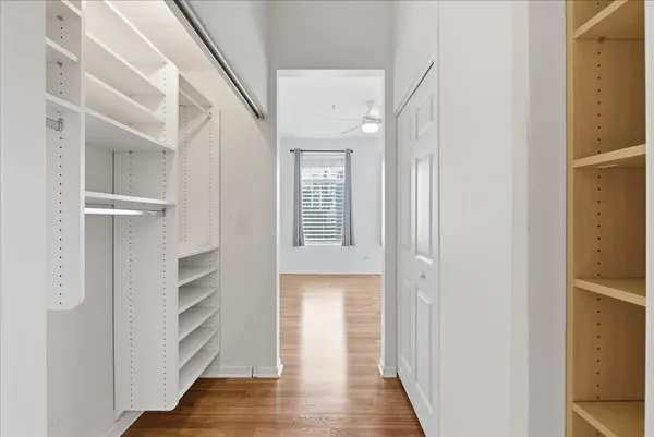 $4,000 | 340 West Superior Street, Unit 1601, Chicago, IL 60654