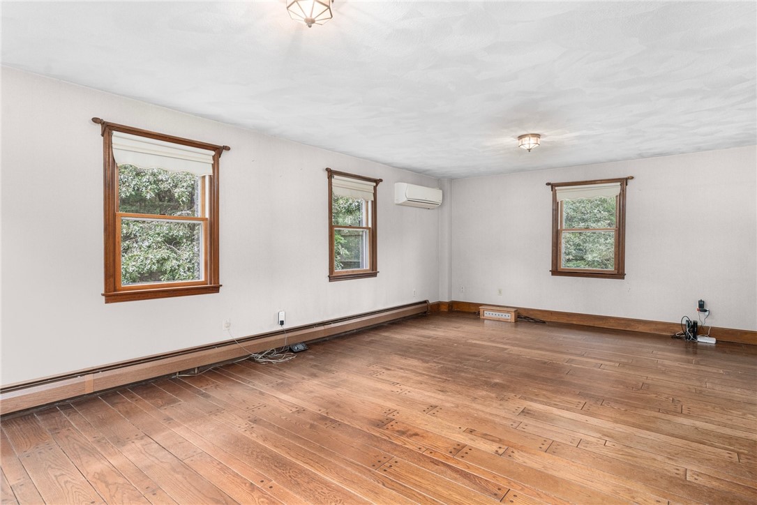 1715 Hill Road Burrillville, RI 02830 - Photo 12 of 37