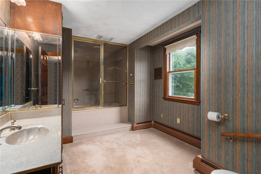 1715 Hill Road Burrillville, RI 02830 - Photo 15 of 37