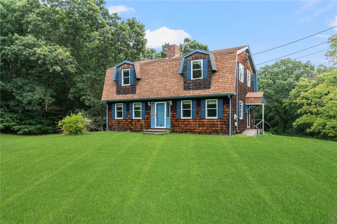 1715 Hill Road Burrillville, RI 02830 - Photo 2 of 37