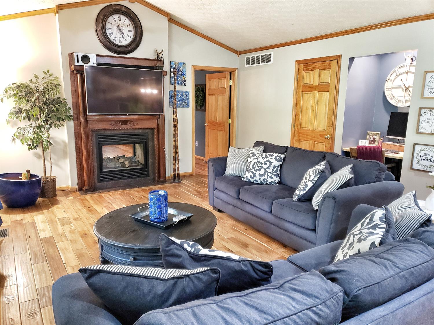 19022 Stone Church Road Laurel, IN 47024 - Photo 5 of 29 Gallery Image 5