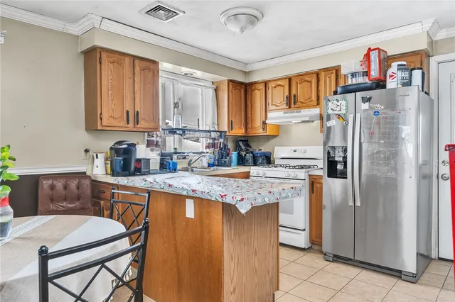 $469,500 | 367 Hawkins Street, Providence, RI 02904