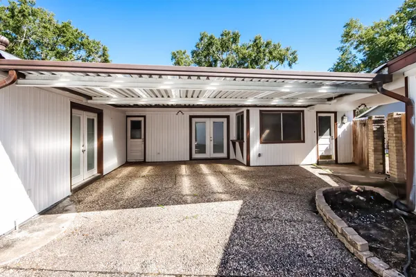 $297,800 | 3815 Plum Hollow Drive, Houston, TX 77059