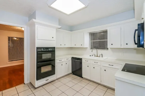 $297,800 | 3815 Plum Hollow Drive, Houston, TX 77059