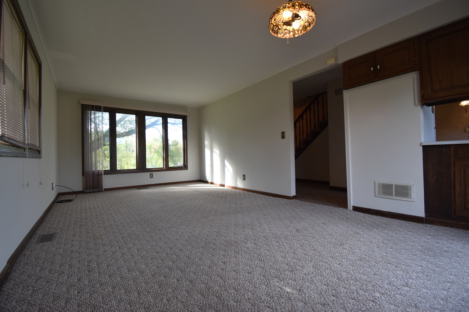 1607 Wheeler Road Kirkland, IL 60146 - Photo 13 of 54 Gallery Image 13