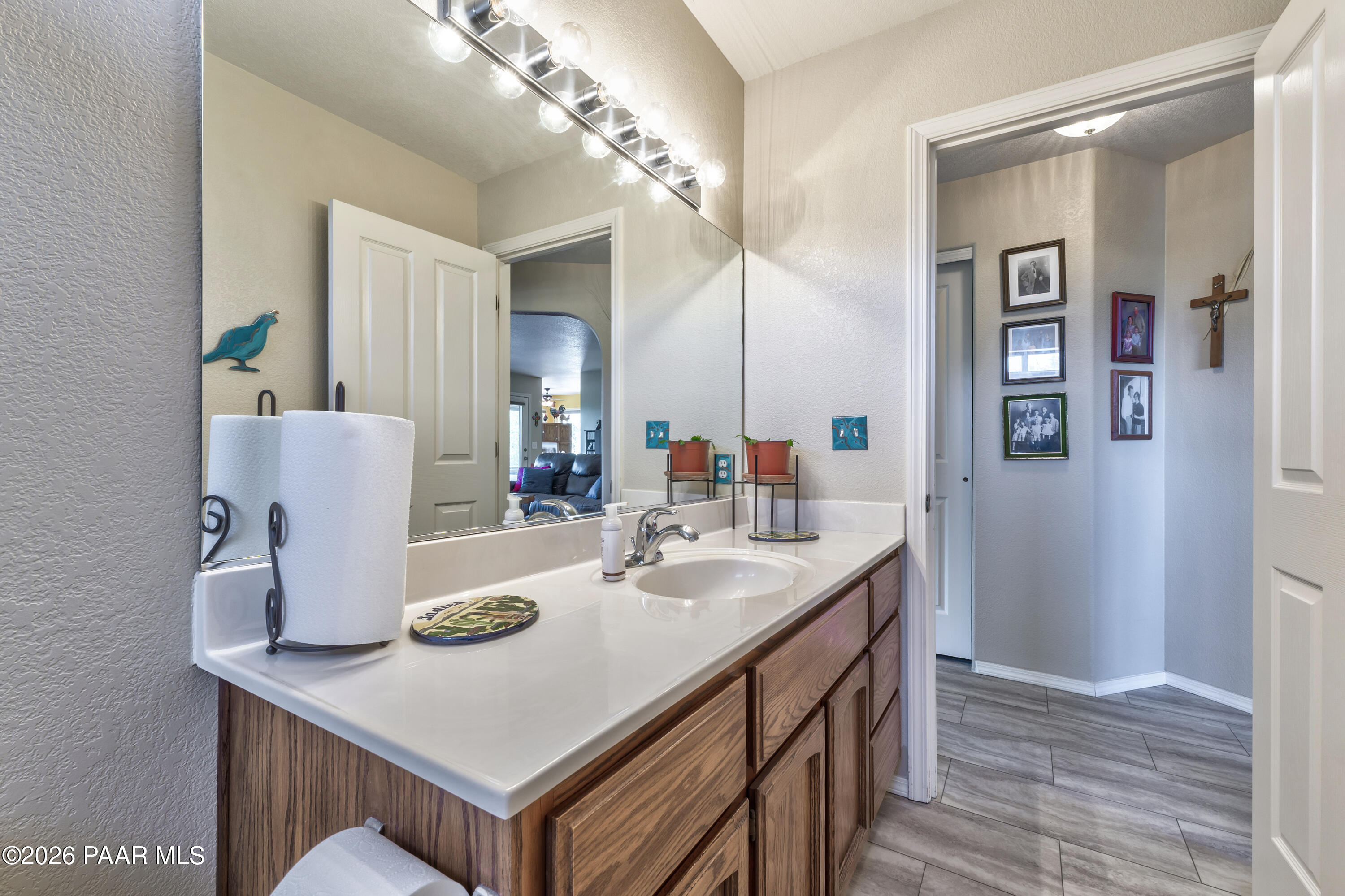 8237 North Red Oak Road Prescott, AZ 86305 - Photo 34 of 53 Red Oak Interior - 22