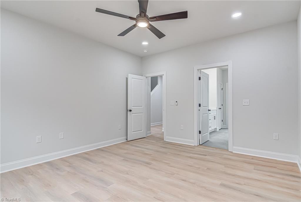 4721 Ridgefall Road Greensboro, NC 27410 - Photo 12 of 27 Gallery Image 12